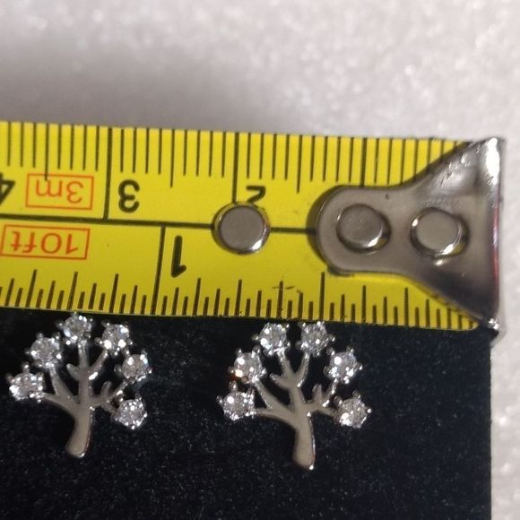 Rhodium Silver Tree Of Life Encrusted Rhinestones - Picture 8 of 8